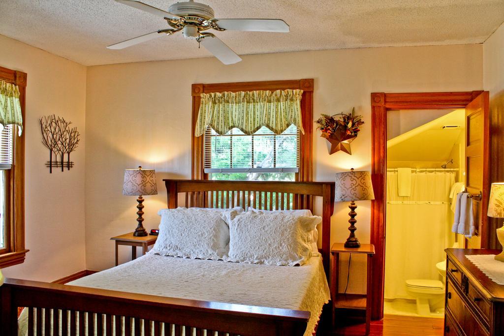 Night Swan Intracoastal Bed&Breakfast New Smyrna Beach Zewnętrze zdjęcie